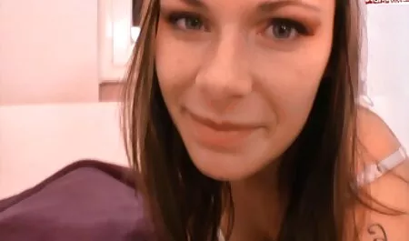 Ballbusting, film porno français amateur CBT