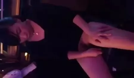Britannique - Enfoncer cette fille. (Rapide mais doux) les meilleurs porno français