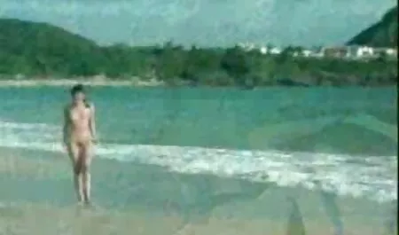 Deux mecs film x porno français baisent une dame BBW plus âgée