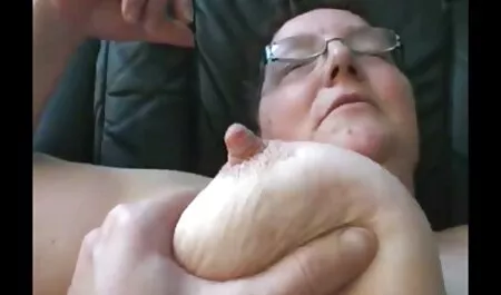 La roumaine Mirela de porno français sensuel Cluj se masturbe en webcam