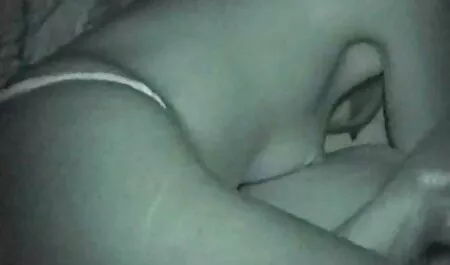 Une femme milf aime les amis d'à côté film porno streaming entier