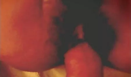 Leah Luv réfléchit à ses décisions film francais gratuit porno